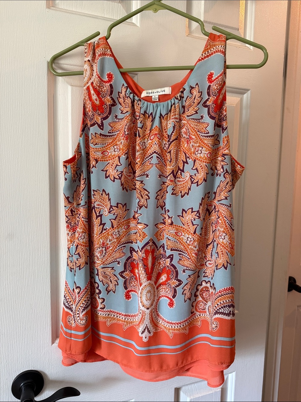Rose & Olive Sleeveless Paisley Blouse